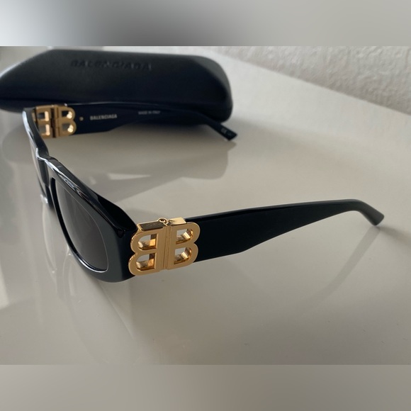 Balenciaga eyewear BB0095s black sunglasses - Picture 3 of 8